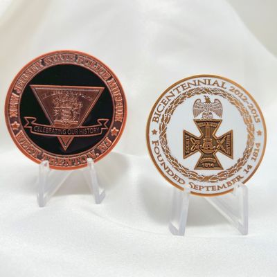 Αγορά Προσαρμοσμένο λογότυπο Αναμνηστικό νόμισμα από κράμα ψευδαργύρου με λιθοποιία για αναμνηστικά και συλλεκτικά αντικείμενα online manufacture