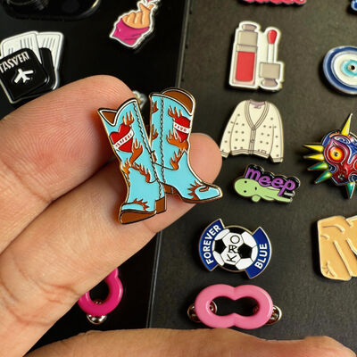 Αγορά Προσαρμοσμένο μεταλλικό αυτοκόλλητο τηλεφώνου – Μοναδικό σχέδιο μενταγιόν-σήμα για διακόσμηση κινητού τηλεφώνου online manufacture