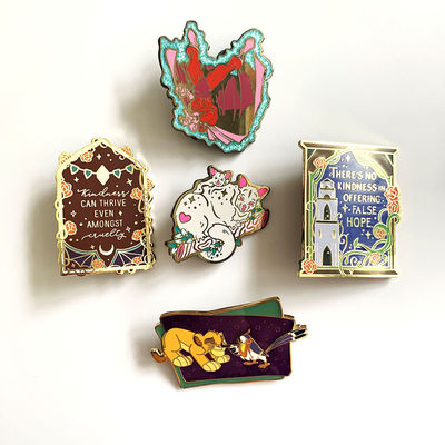 Προσαρμοσμένη λαπέλα σμάλτου με UV Silkscreen Pad Εκτυπωμένη και Προσαρμοσμένο χρωματικό σχέδιο